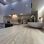 Appartement Cozy In Great Location