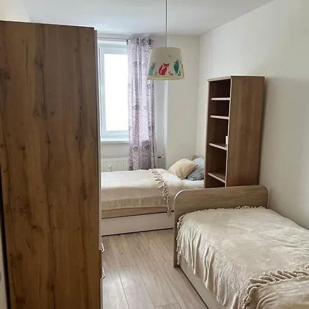 Cozy In Great Location Apartmán